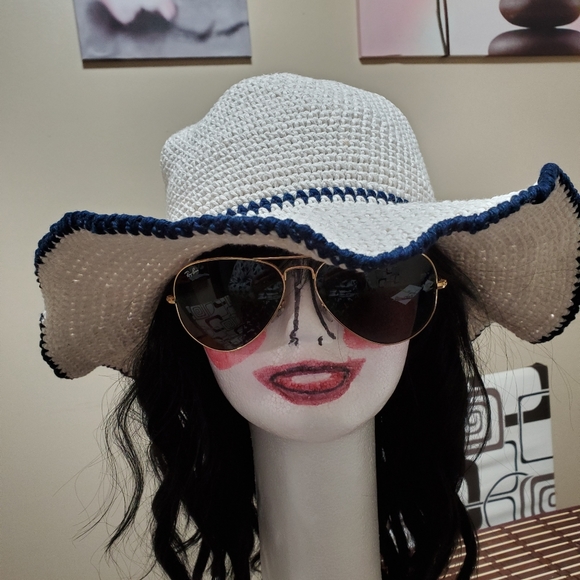 Summer chochet hat - Picture 2 of 6